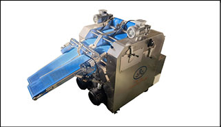 Двухрядная машина для формирования и скрутки круассанов